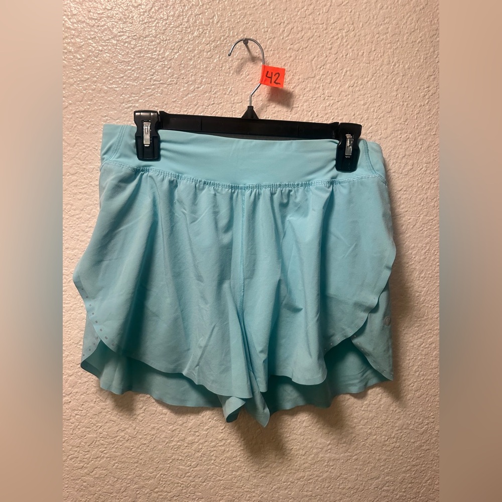 Lululemon fast and free shorts A42